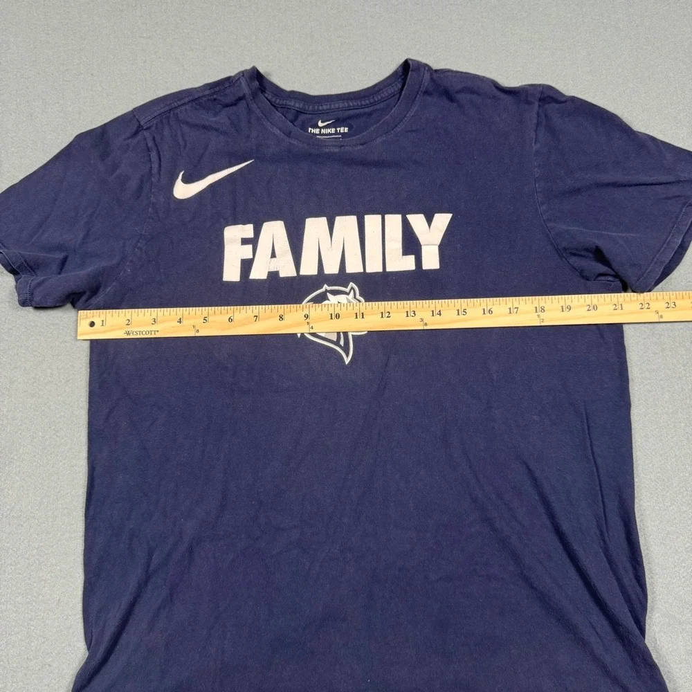 Nike Family Horse Mascot Graphic T-Shirt Mens Large Navy Blue Crewneck‎ Tee